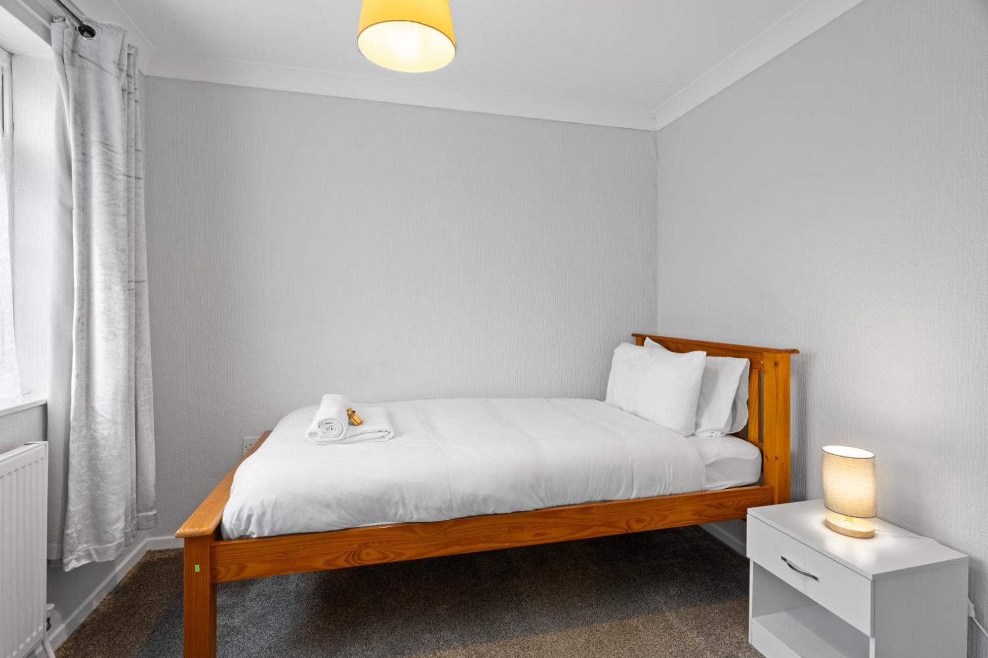 A Charming 3 Bed Home Next To Nec And Birmingham International Airport 말스톤그린 외부 사진